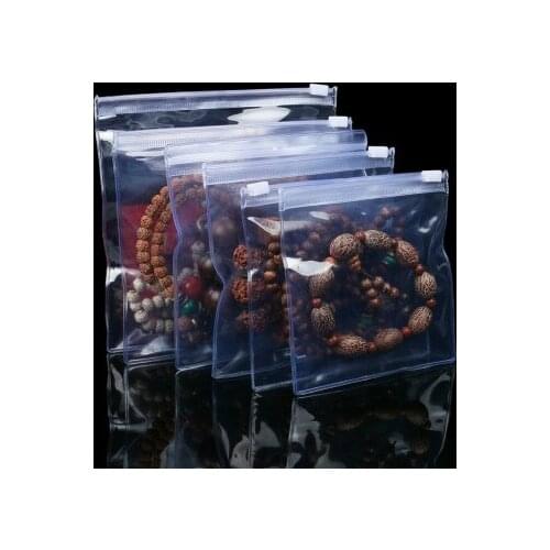 Crysdaralovebi Necklaces