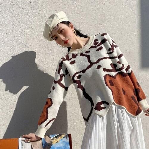 Chic Women Irregular Fashion Retro O-Neck Knitwear Little Bear Printing Sweater 2021 Soft Korean Pullovers Top