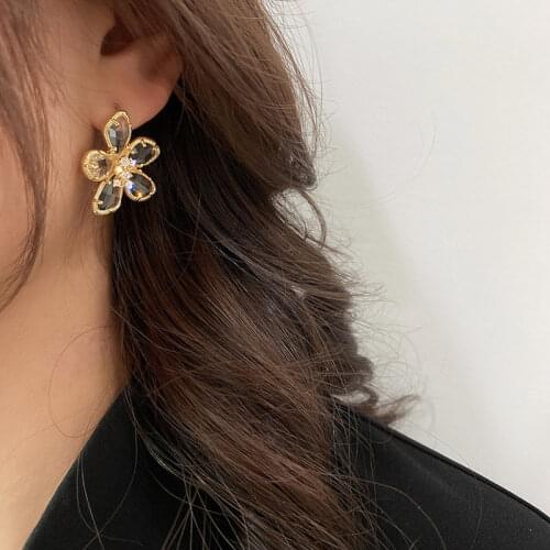 Shiny Purple Green Clear Crystal Flower Earrings 2020 Gold Color Metal Flowers Petal Big Drop Dangle Earrings for Women Gifts