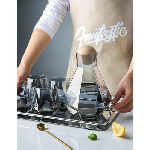 Sheli Nordic Creative Geometric Glass Heat-resistant Cold Kettle Set Water Cup Juice Jug Zha Ke Cold Water Bottle With Tray