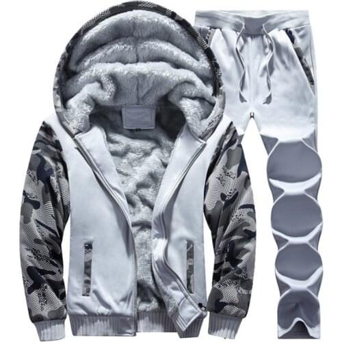 Causal Tracksuits Men Sets Hooded Thicken Fleece Hoodies + Sweatpant 2021 Winter Spring Sweatshirt Sportswear Male Letter Print