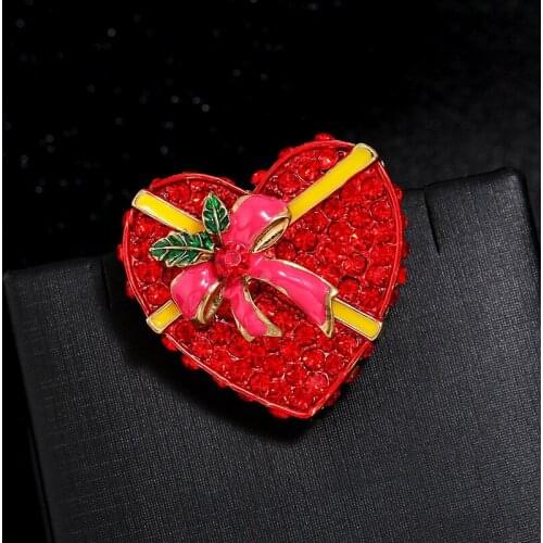 2020 Crystal Heart Christmas Boots Brooches Santa Claus Shoes Rhinestone Brooch Pin Jewelry For Christmas Brooches New Year Gift