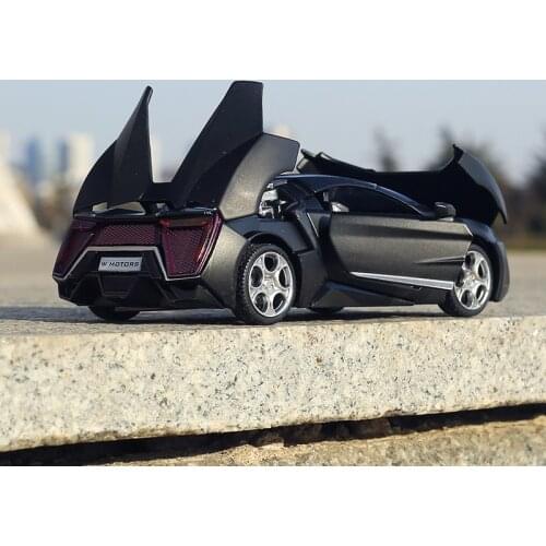 Die Casts Electronic Model Cars Static Racing Car Birthday Gift 1:32 Lebanon Super Car Lykan Toys for Children Home Decor