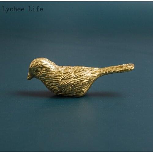 Lychee Life Golden Brass Handles Feather Little Bird Shaped Cabinet Door Knobs Drawer Pulls Handmade Furniture Decoration