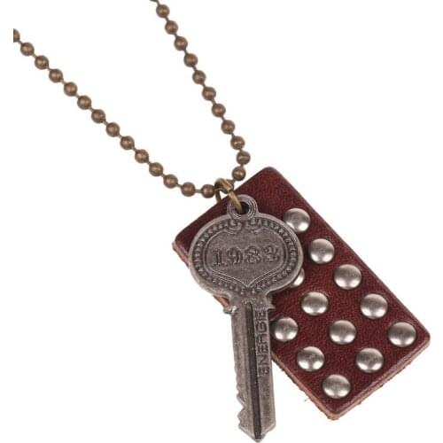 Vintage Retro Key Long Necklace Brown Cuff Rivets Leather Pendant Chain Metal Charm Statement for Women Men Fashion Punk Jewelry