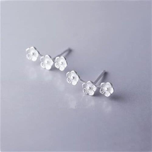 New Style Silver Plated Cherry Blossoms Stud Earrings for Women Fresh Flower OL Style Earring Charm Nightclub Party Jewelry