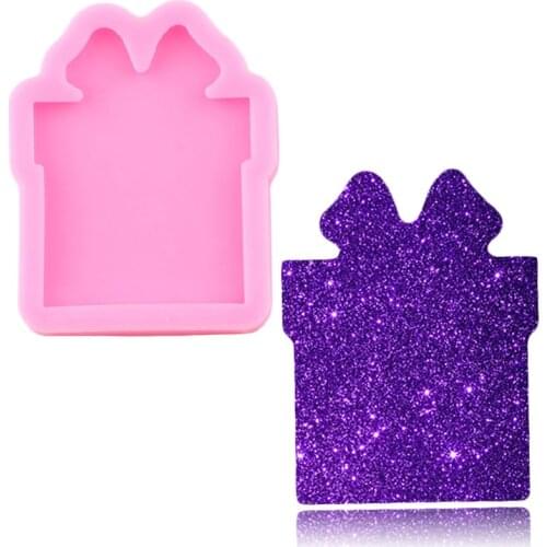 Super Glossy Gift Box Shape Silicone Keychain Mold Epoxy Resin Jewelry Making Keychains Molds Fondant Cake Decorating Tools