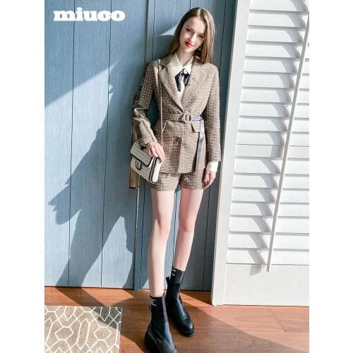 Thousand bird Plaid Plaid suit collar belt coat+Womens shorts suit 2021 New season in spring High Quality Top Quality