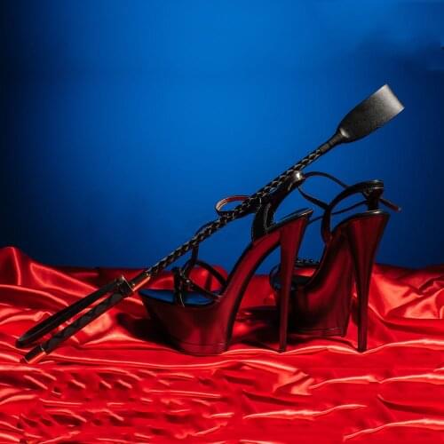 Fantasy Bondage Boutique Slim Leather Riding Crop BDSM Whips paddle handle Fetish spank slave submission sex toys for couples