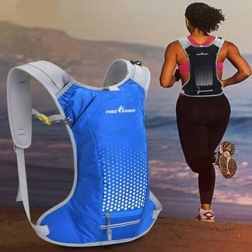 2L Outdoor Ultralight Cycling Water Bag Waterproof Nylon Material Breathable Strap Suitable for Running Cycling Black and Blue