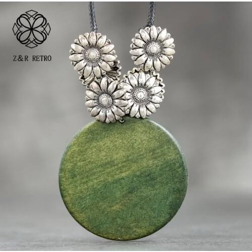 Wholesale Long Necklace with Wooden Pendant Flower for Women Jewelry Suspension Rope Chains Chokers Vintage Jewellery Pendants