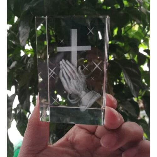 Christianity Catholicism BEST Christmas gift Religious efficacious Pray HOME family Safety Talisman 3D Crystal THE CROSS statue
