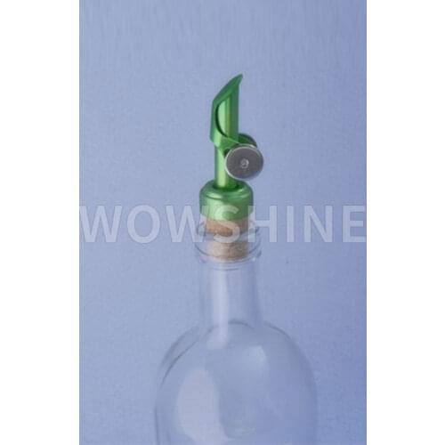 WOWSHINE 10pcs/lot high quality delicacy GREEN wine dispenser liquid Wine pourer / oliver oil pourer cork bottle pourer
