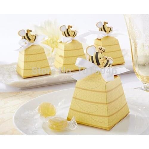 Free Shipping 20 X Cute Bee Candy Box Mom and Baby Beehive Baby Shower Favor Box Birthday Gifts
