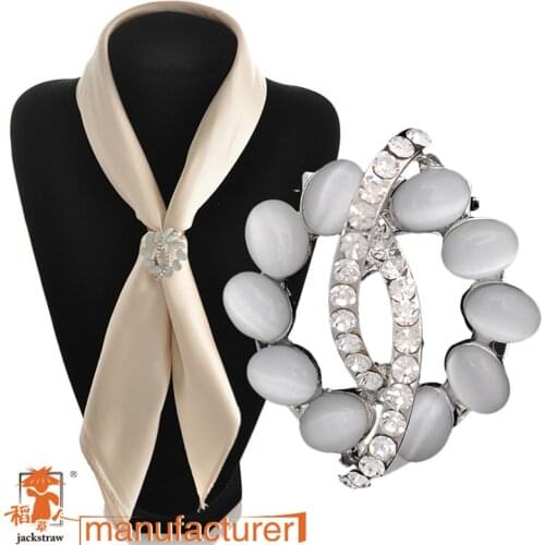 2018 Fashion accessories womens sliver cat eye brooch dual silk scarf buckle rhinestone flower pin cape clip