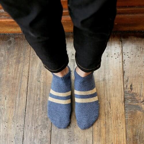 Gekoutree Men's Short Socks