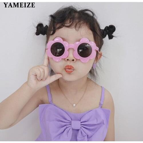 YAMEIZE Flower Kids Sunglasses Girls Boby Sun Glasses Summer Beach Children Eyewear Party Eyeglasses Gafas De Sol UV400