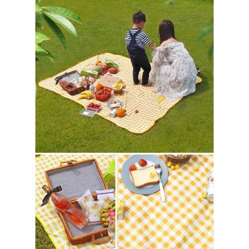 Colorful Outdoor Waterproof Foldable Camping Mat 145x200cm Widen Picnic Mat Plaid Beach Blanket Baby Multiplayer Tourist Mat