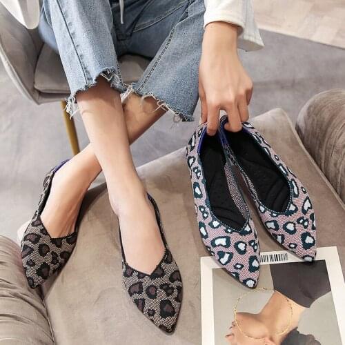 2021 Spring and Autumn New Flying Woven Casual Leopard Print Womens Woven Shoes Breathable Flat ladies shoes
