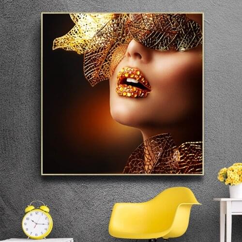 Nordic Modern Gold Lips Fashion Sexy Women Canvas Painting Posters and Prints Wall Art Scandinavian Wall Picture for Home Decor