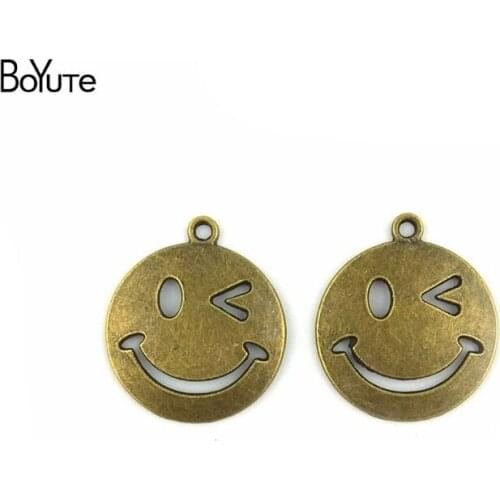 BoYuTe (50 Pieces/Lot) 23MM Antique Bronze Hollow Smiling Face Charms Metal Pendant for Jewelry Making Diy Necklace Earring