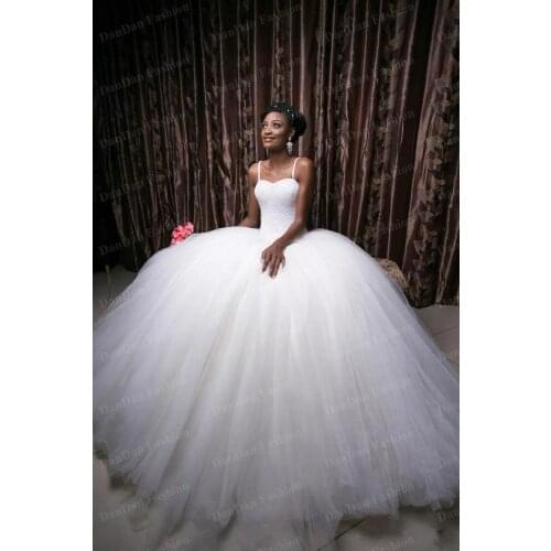 Ball Gown Wedding Dress Full Hand Bead Bodice Spaghetti Straps Backless South African Bridal Gown Vintage Wedding Gown