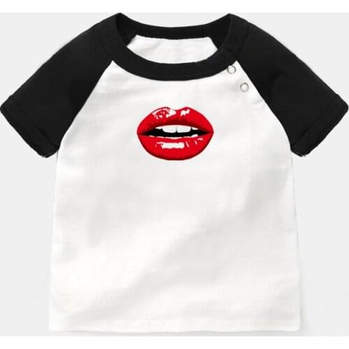 Lips with a Smile Easy And Cute Eyelash Design Newborn Baby T-shirts Toddler Graphic Raglan Color Short Sleeve Tee Tops