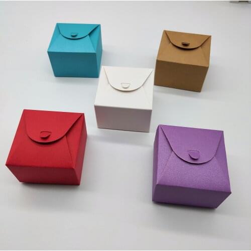 20Pcs Color Paper Gift Paper Box Candy Boxes Wedding Boxes Party Supplies Packaging Boxes 9x9x6cm&6.5x6.5x4.5cm