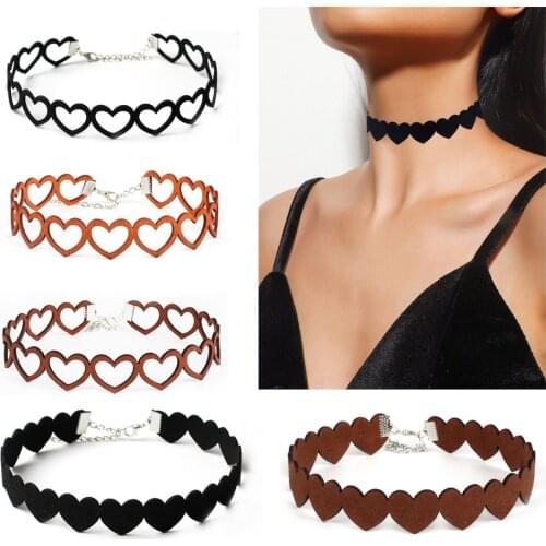 Black Lace Tattoo Choker Vintage Velvet Hollow Love Creative Necklace Womens Jewelry Neckline Decoration Party Supply for Girls