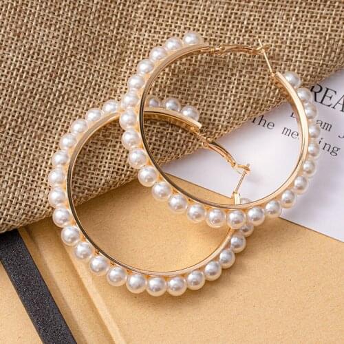 New Statement Korean Fashion Earrings Hoop Shaped Pearl Earrings for Women Jewelry Trend Trend Party Gifts 2021 for Teenagers