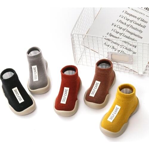 Infant Shoes Toddler Girl Knit Shoes Warm Winter Sock Shoe Rabbit Bebe Newborn Foot Wear Booties Walker for Baby Girls Slipper