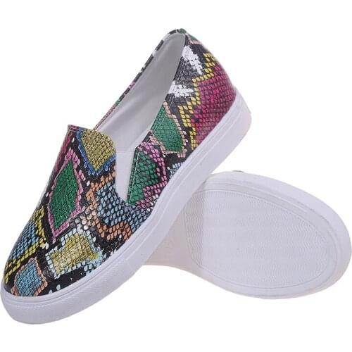 Shoes Womens Loafers Women Slip-on Shoes Casual Women Flat Shoes Woman Snake Female Sneakers Plus Size