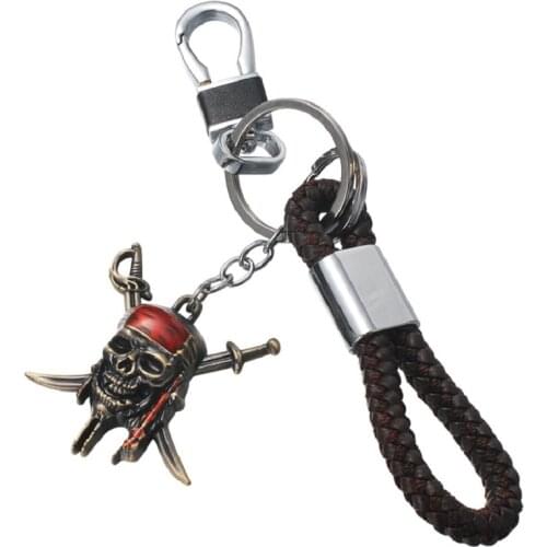 Anime New Personality Skull Head Leather Rope Keychain School Bag Bags Boys Small Pendant Motorcycle Car Keychain Gift2021