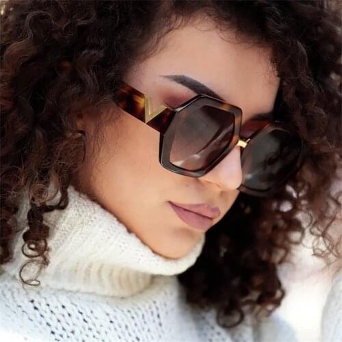 2021 Fashion Oversized Sunglasses Women UV400 designer Rimless Metal Square Sun Glasses Female de sol