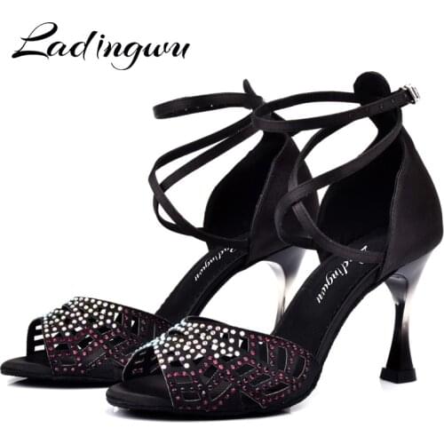 Ladingwu New Brand Latin Dance Shoes Black Satin Ballroom Profession Dance Shoes Gradient Heel and Gradient Rhinestone Design