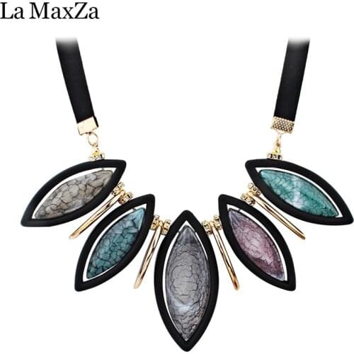 La MaxZa Pendant Chains