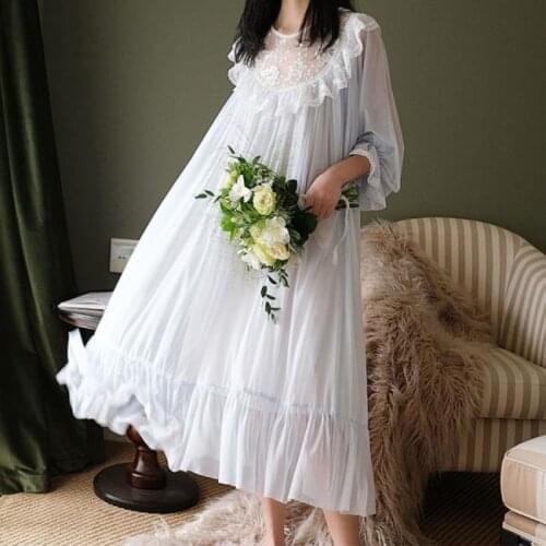 Vintage Nightgowns Victorian Night Dress Fairy Sleepwear Women Autumn White Tulle Lace Peignoir Retro Princess Kawaii Nightwear