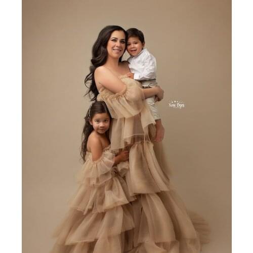 Mother And Daughter Puffy Tulle Dresses Off The Shouler Tiered Ruffles Custom Made Mom And Kids Tulle Photo Shoot Gowns