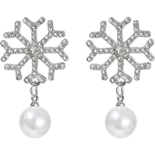 New Snowflake Simulation Pearl Earrings Heart-shaped Fashion Temperament Earrings Women Earrings