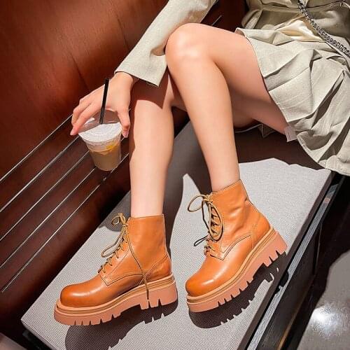 QZYERAI 2021 Genuine Leather Womens Ankle Motorcycle Boots Vintage Retro Chunky High Heels Winter Snow Shoes Woman