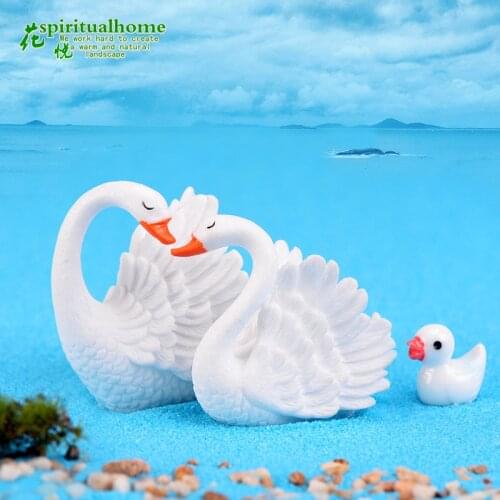 1PC DIY Swan Black White Cygnus Goose Lake Model Statue Figurine Micro Crafts Ornament Miniatures
