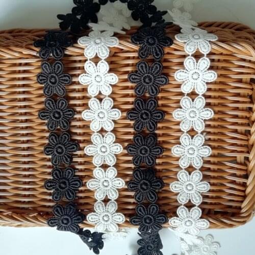18yards width 3cm flowers White Black Water Soluble Lace Trim fabrics Ribbon DIY clothes dress wedding decoration accessories