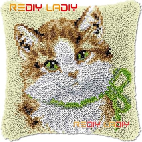 Latch Hook Cushion Kitten with Bow Tie DIY Needlepoint Kits Chunky Acrylic Yarn Arts Crocheting Lofty Pillow Case Hobby & Crafts