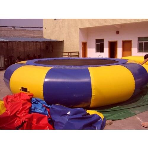 Inflatable water trampoline water park jumper