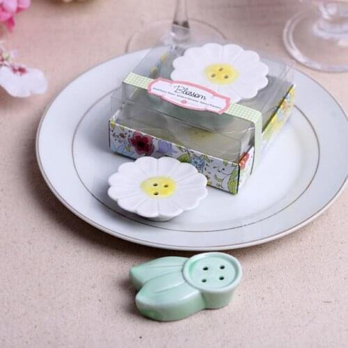 New Arrival Flower Blossom Ceramic Salt and Pepper Shakers wedding favors centerpieces party gifts LX8396