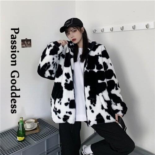 Korean Style Winter Women Cow Plush Jackets Harajuku Cute Fluffy Thick Warm Jackets Fluffy Outwear Oversized Flannel Fuzzy Coats