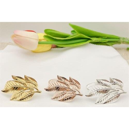 Metal leaf shape electroplating napkin ring three-color optional napkin ring tabletop decorations suitable for western banquets