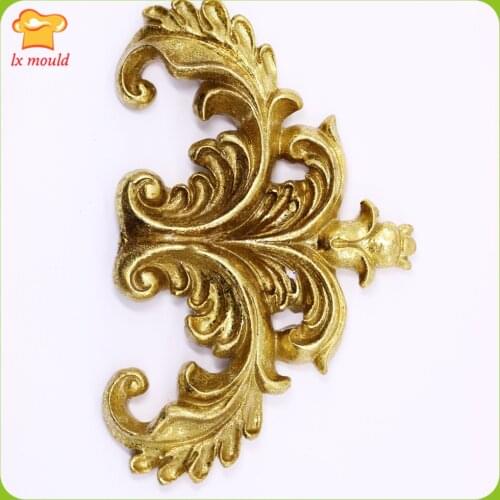 LXYY New Retro Baroque Brooch Fondant Decoration Cake Molds Crown Silicone Moulds Soap Candle Aromatherapy Tools