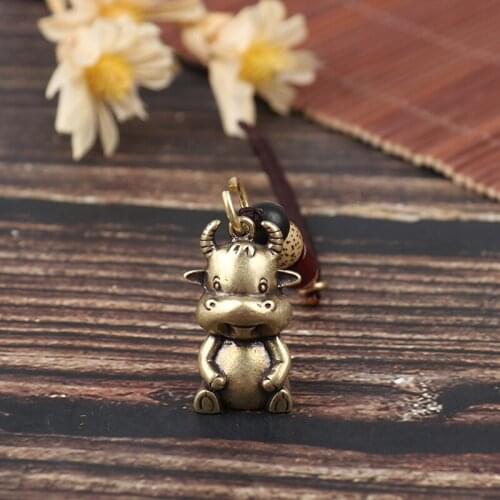 Brass Zodiac Bull Figure Rope Keyring Hanging Trinkets Vintage Copper Cute Cow Calf Pendants for Keychain Women Backpack Decors