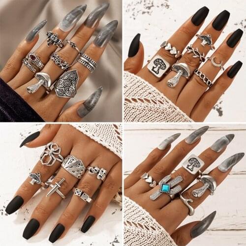 Docona Vintage Mushroom Cactus Rings for Women Luxury Crystal Snake Elephant Spider Alloy Ring Set Statement Jewelry кольца
